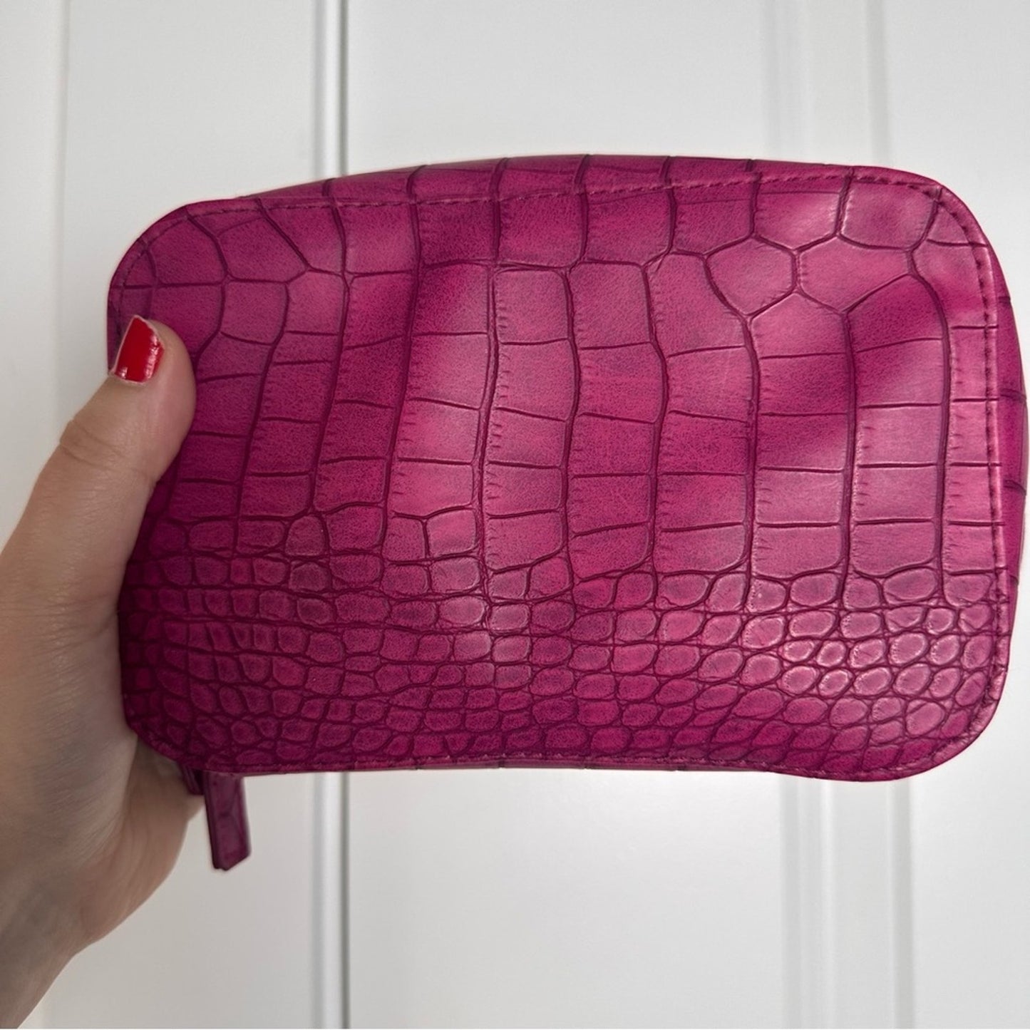 Trish McEvoy Makeup Planner - Pink Croc Small Makeup Organizer (Faux Leather)