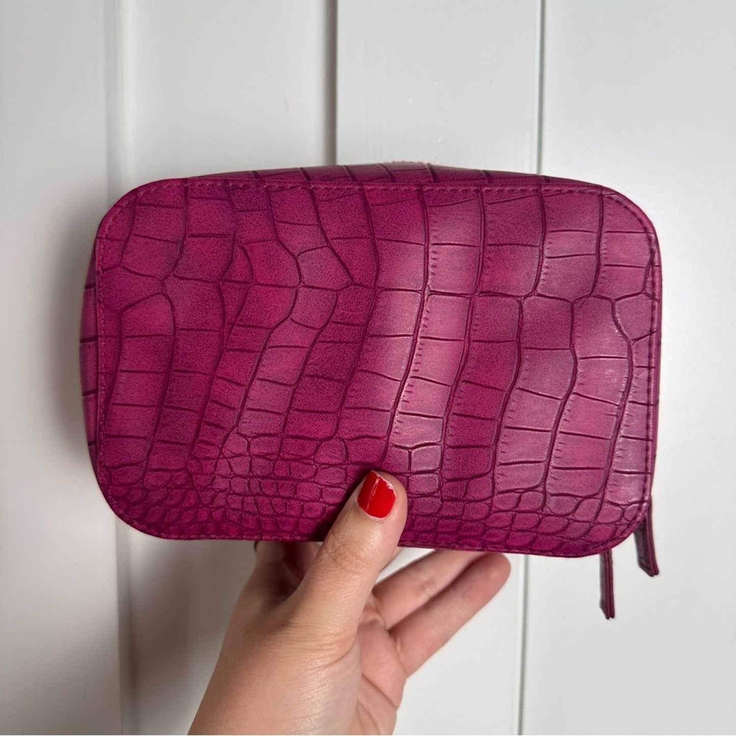 Trish McEvoy Makeup Planner - Pink Croc Small Makeup Organizer (Faux Leather)