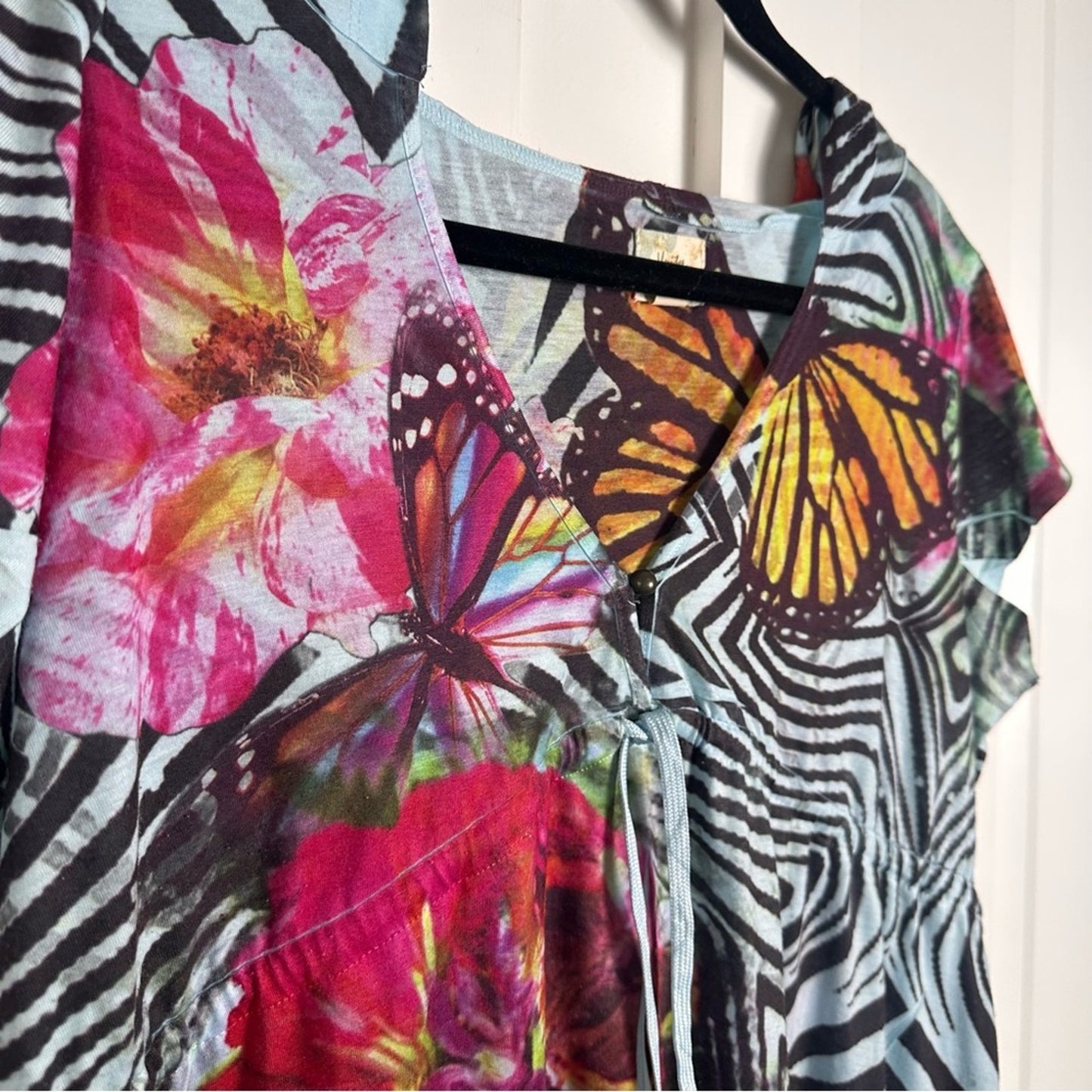 Unity Beach (L) Hooded Y2K Desigual Style Coverup Dress w Hood - Zebra Butterfly