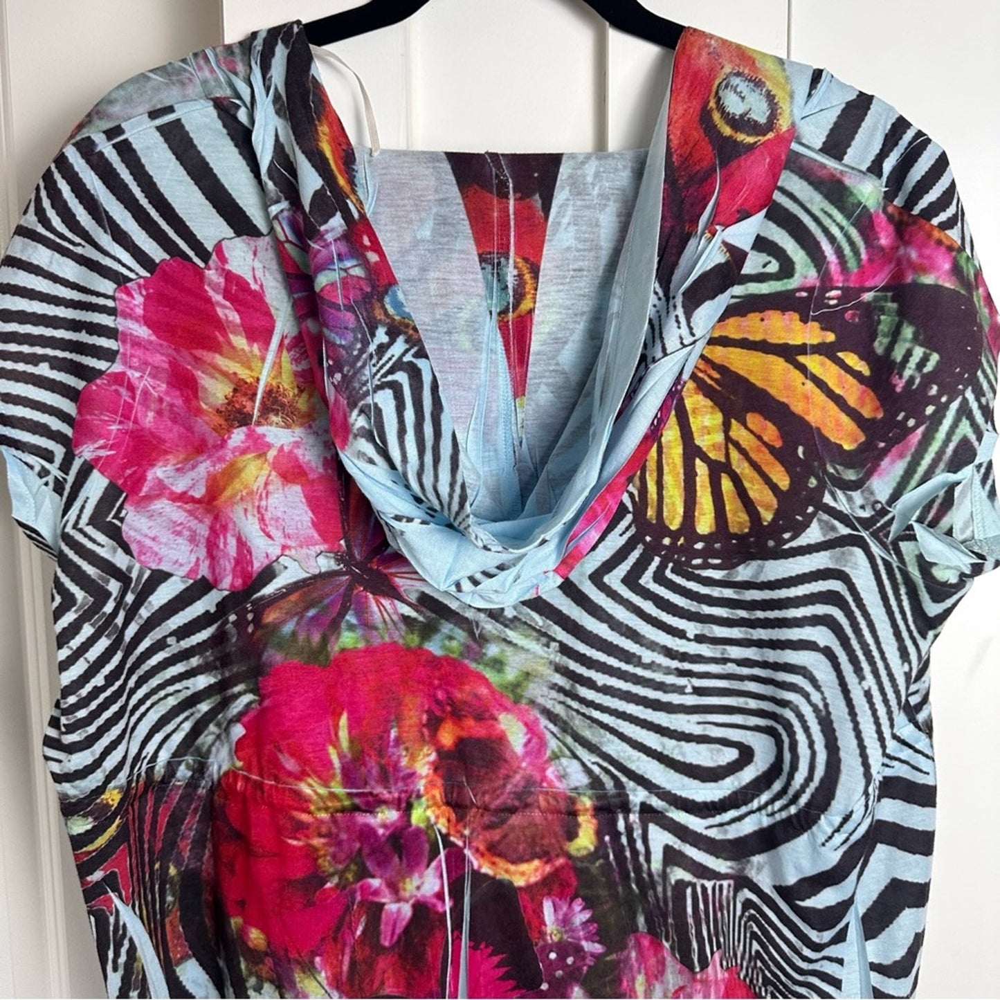 Unity Beach (L) Hooded Y2K Desigual Style Coverup Dress w Hood - Zebra Butterfly