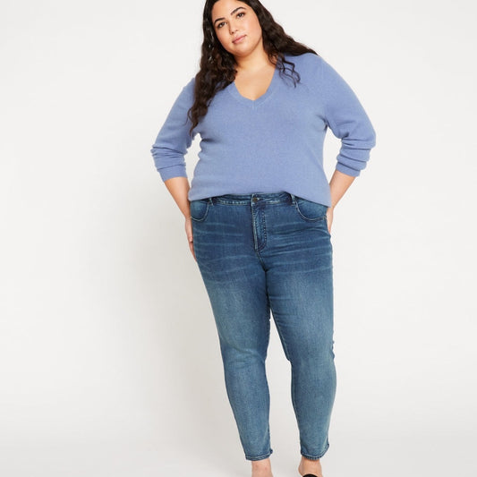 Universal Standard (16) Mid Rise Skinny Seine - Medium Wash ‘Distressed Blue’
